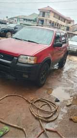 A picture of 2002 Ford Escape
