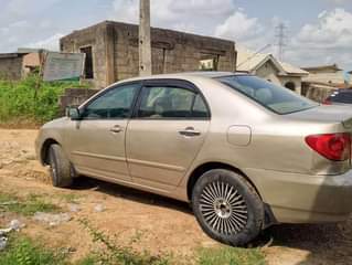 A picture of Toyota Corolla 07 model