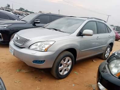 A picture of For sale Slightly used 2006 Lexus RX 330 Full option
