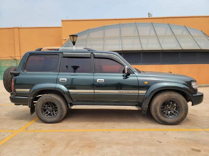 A picture of Land Cruiser VX 1HD T engine 4.2L diesel 22M Call