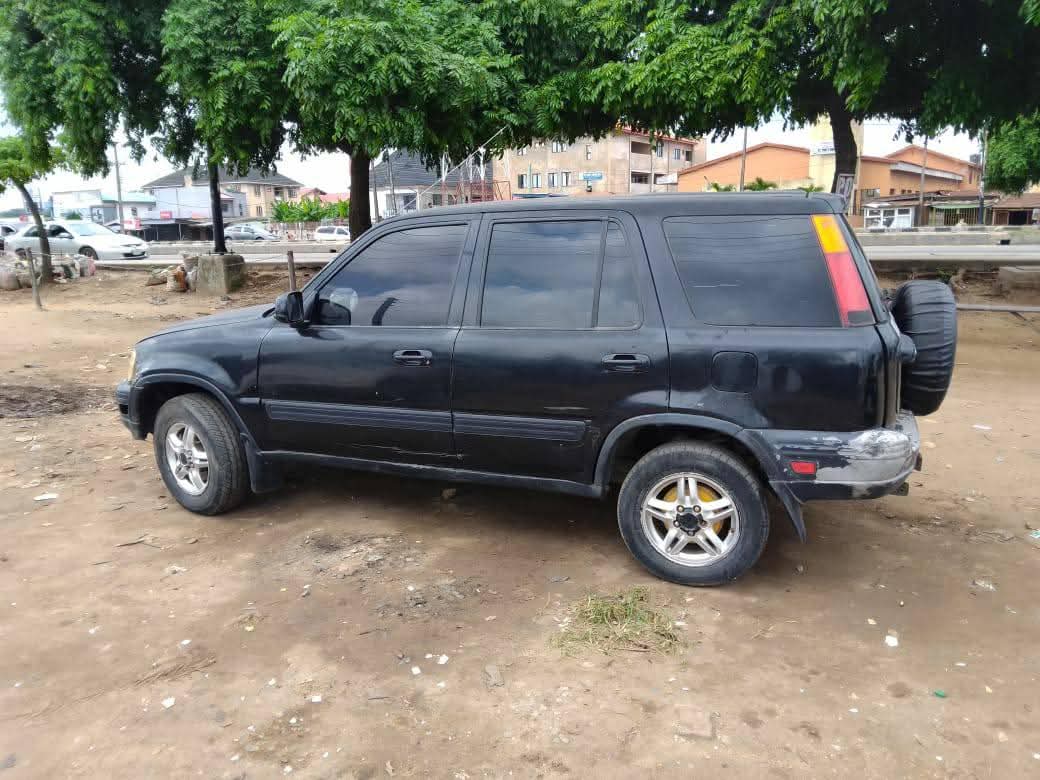 A picture of 2000 Honda c rv