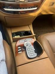 A picture of 2008 SUPER SHARP FIRST BODY MERCEDES BENZ S550 BULLET PROOF