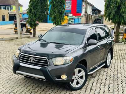 A picture of 2008 TOYOTA HIGHLANDER SPORT EDITION 202