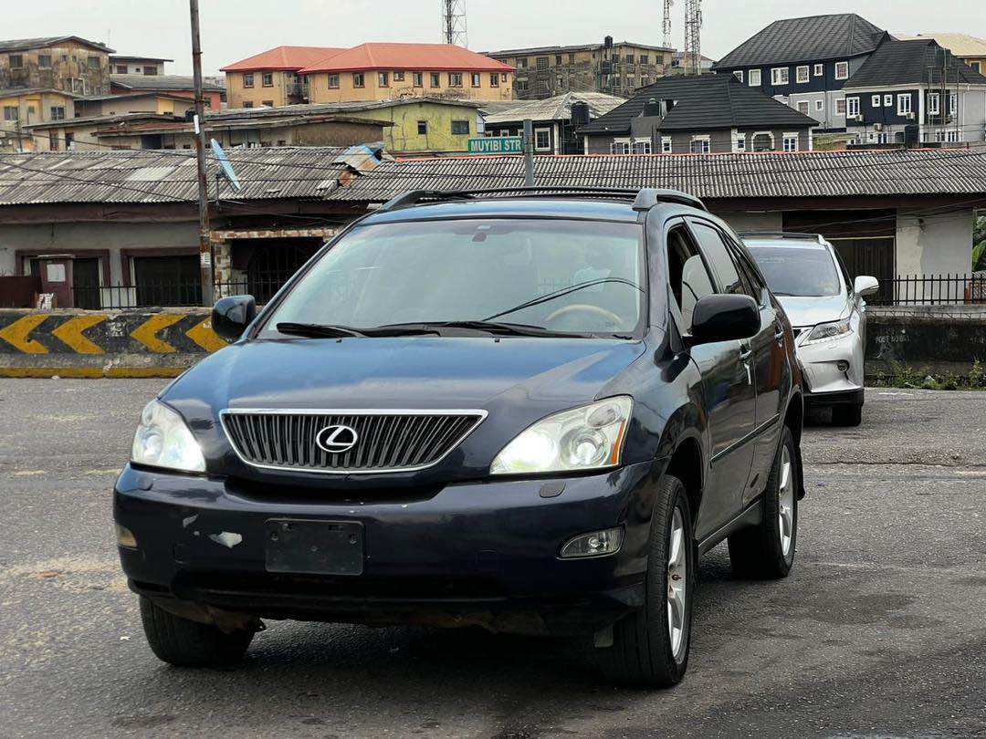 A picture of Registered Lexus RX350 2008 model