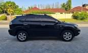 A picture of TOYOTA HARRIER NEW MODEL