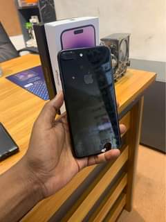 A picture of iPhone 7plus GB256 bei 320 000