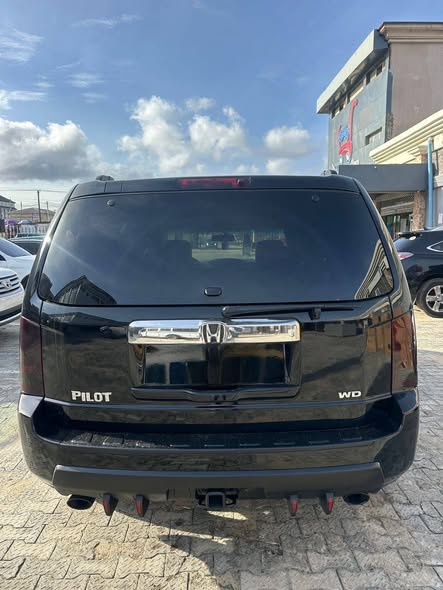 A picture of 2010 Honda Pilot registered