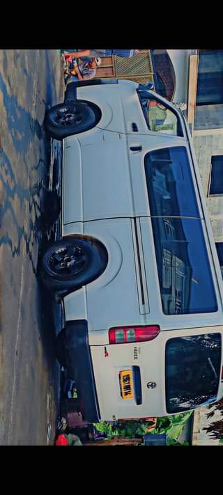 used toyota hiace