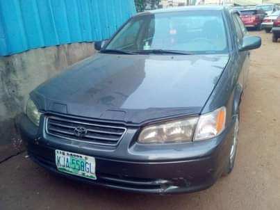 A picture of 2001 Toyota Camry 4plug