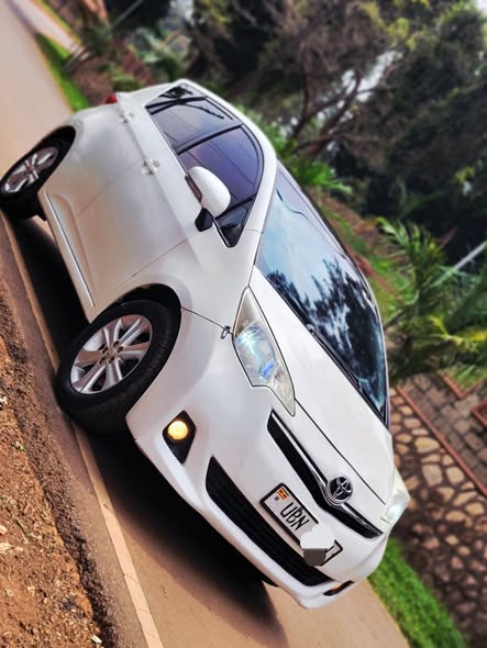 A picture of Toyota ractis