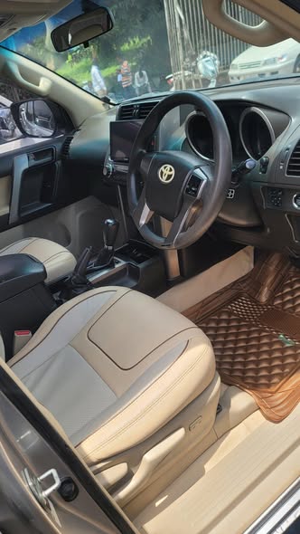 A picture of Land Cruiser FJ150 Petrol engine Automatic at 110m boss