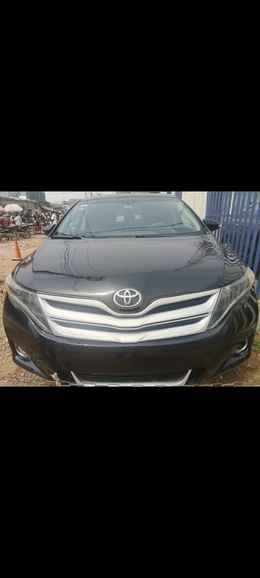 A picture of THUMB START 2013 TOYOTA VENZA WITH FULL PANO