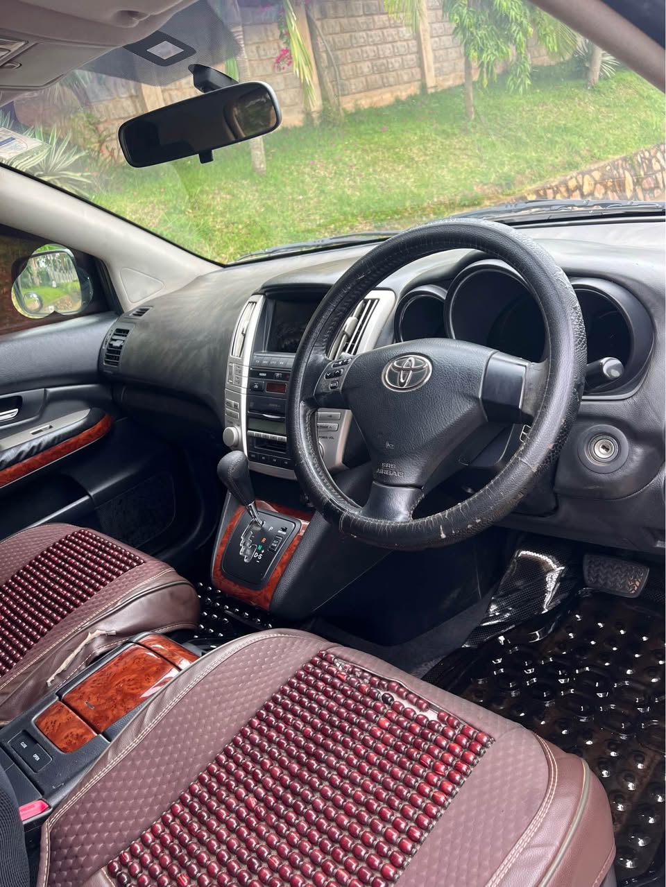 A picture of Toyota Harrier 2 4cc 28m call 0704502028