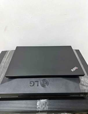 A picture of Lenovo thinkpad i7 6th Nvidia geforce 2gb