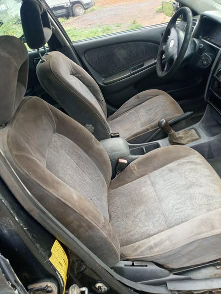 A picture of 1999 Toyota wagon
