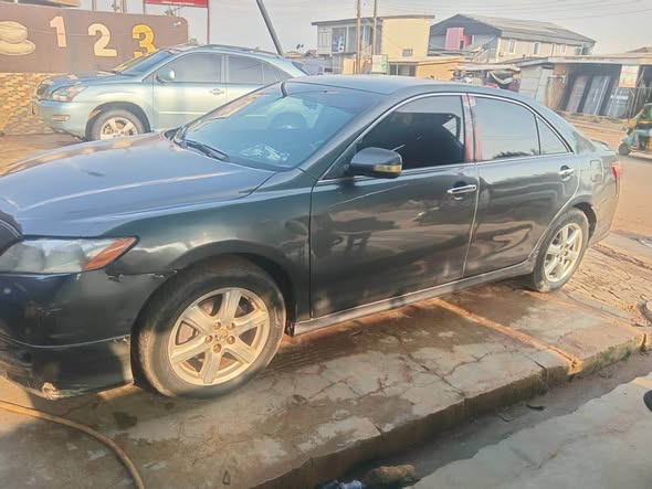 A picture of Dealers Deal Toyota Camry Sport 08 Model