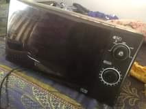 A picture of Vitu mbali mbali
