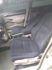 A picture of Honda civic 2009 Automatic transmission Beljium standard Only 3 6m
