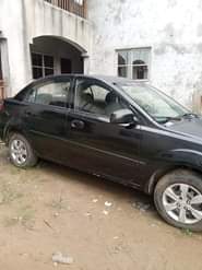 A picture of Kia Rio 08 model manual transmission sound engine good tyres