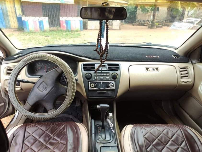 A picture of Honda Accord Hennessy