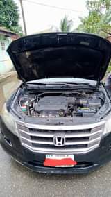 A picture of 2010 Honda crosstour in port Harcourt Ac leakage Price N2