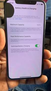 A picture of IPHONE X GB64