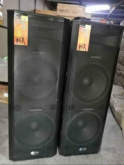 speakers