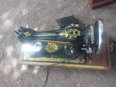 sewing machine