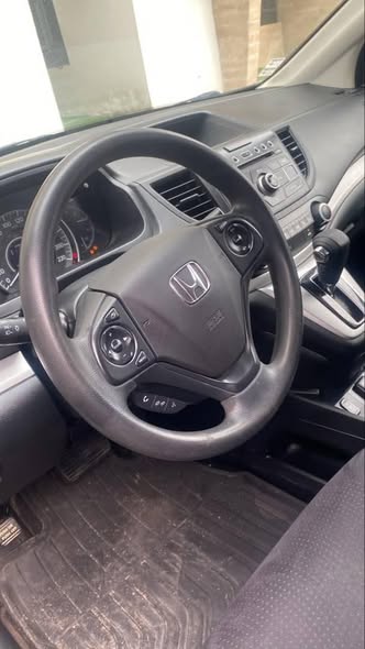 A picture of 2013 Honda CR V