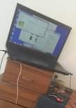 A picture of De