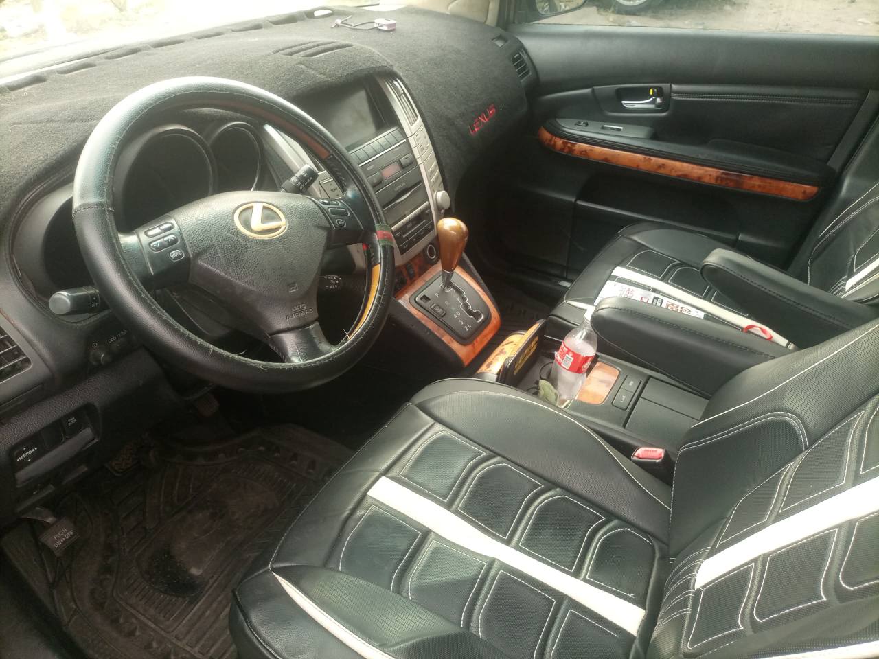 A picture of Lexus Rx 350 for sale