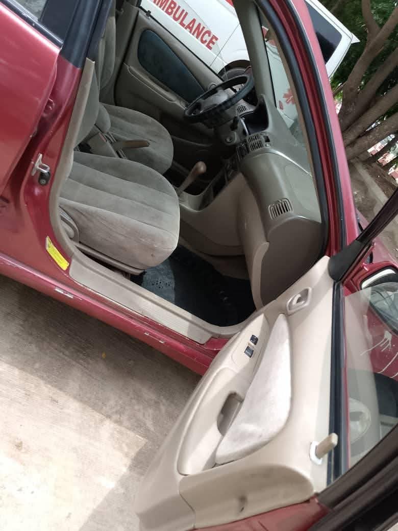 A picture of 2003 Toyota small but might