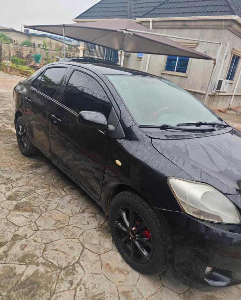 A picture of 2009 Toyota Yaris Partial Firstbody
