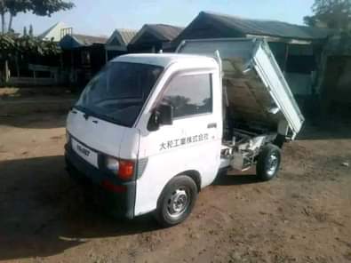 A picture of HIJET MIMI PICKUP YEAR MODEL 2009 TRANSMISSION Automatic CONDITION Buy