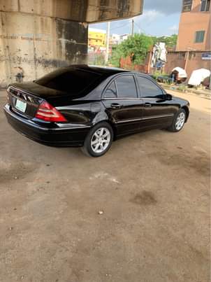A picture of Clean c230 Mercedes Benz 2006