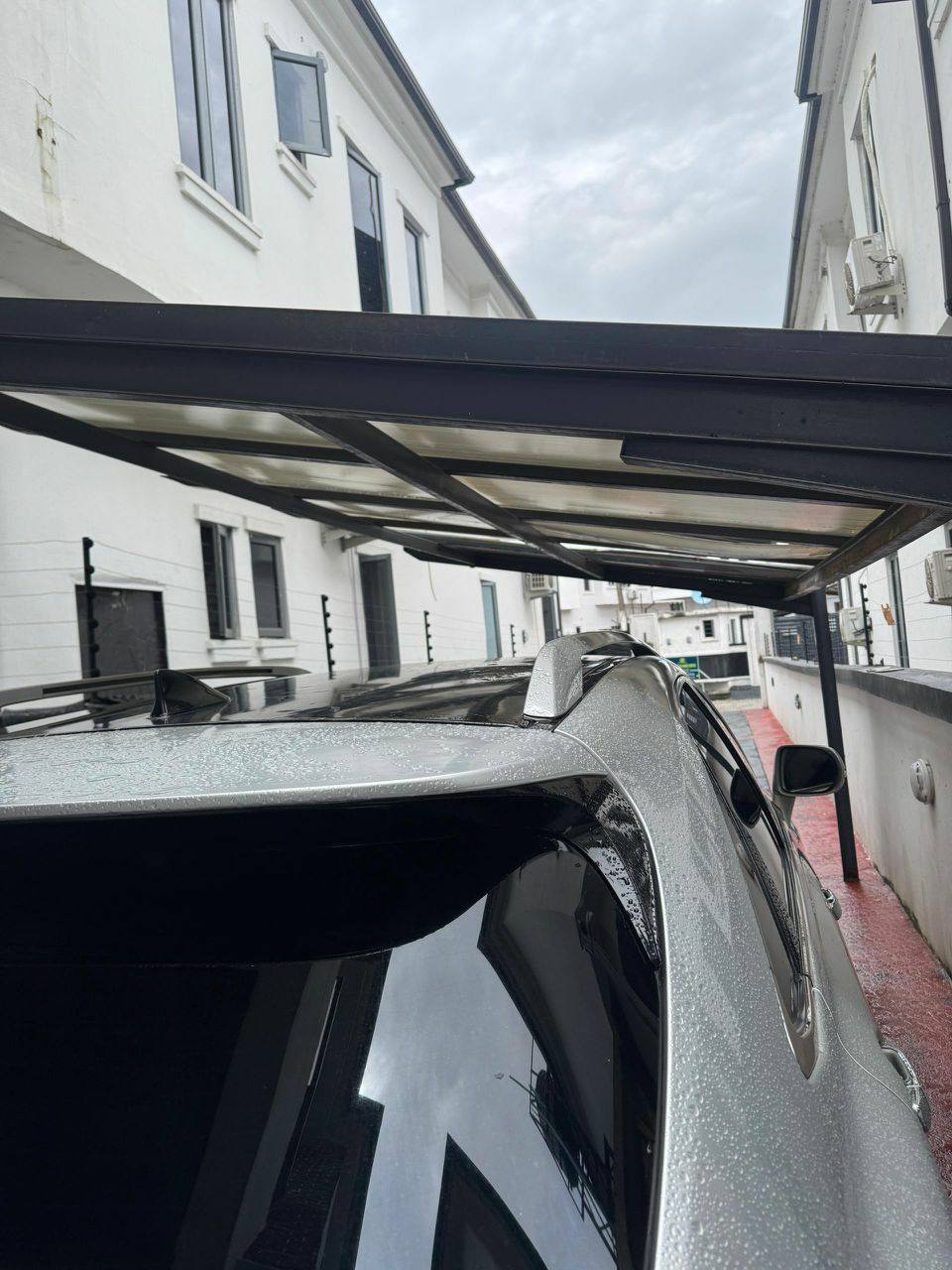 A picture of Lexus Rx350 0 14 on belt