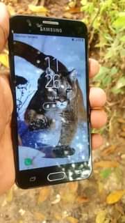 A picture of Samsung j5 prime