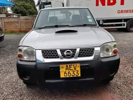 used nissan navara