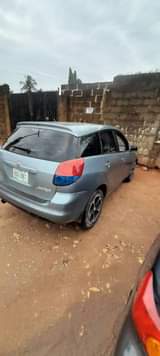 A picture of 2004 Toyota Matrix