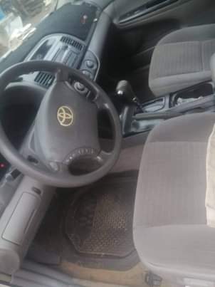A picture of 2004 Toyota Camry Xle