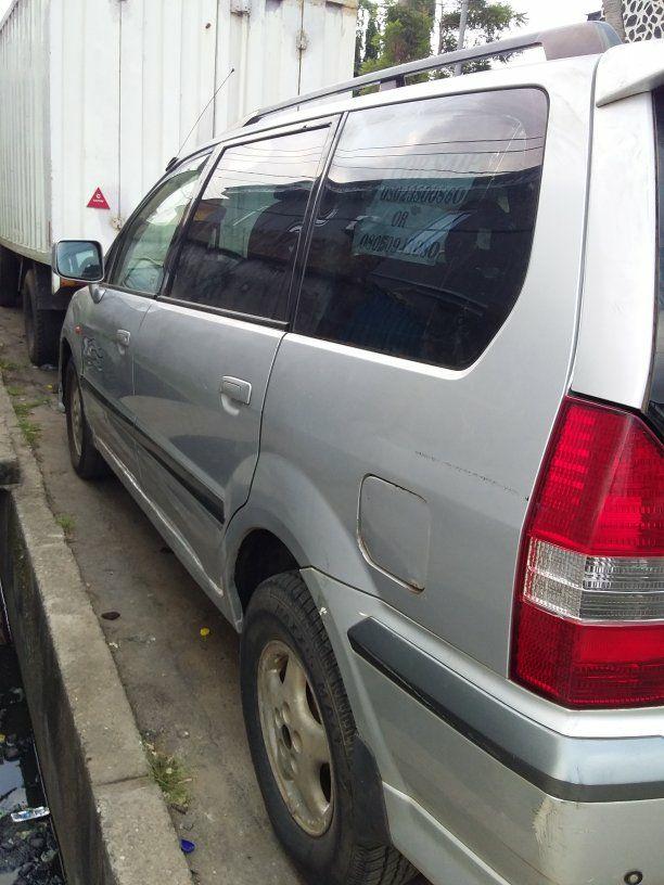 A picture of Space wagon Mitsubishi