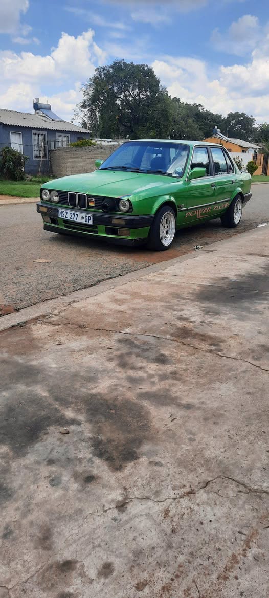 bmw 318i