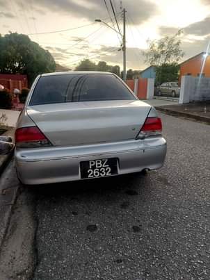 mitsubishi lancer