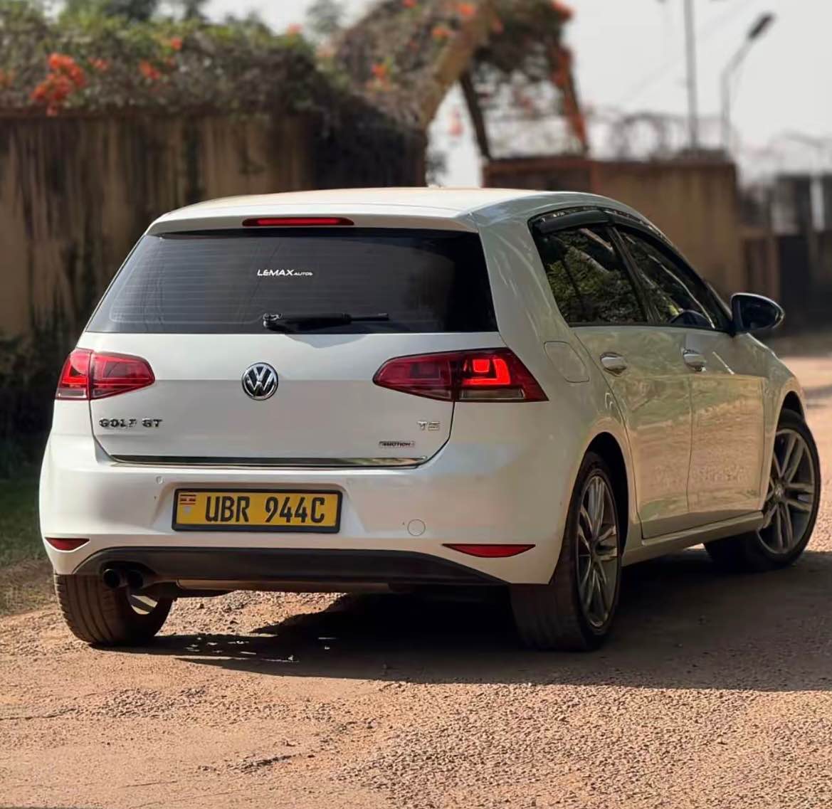 A picture of 2015 Volkswagen Golf 7Call 0765424123 0709446672