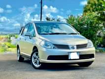 used nissan tiida