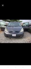 A picture of Extremely sharp and clean Toyota sienna Beligium standard Everything working