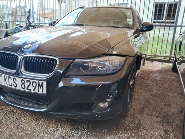 bmw 320i