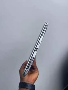 A picture of Hp probook folio i5