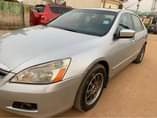 A picture of Honda Accord 2006