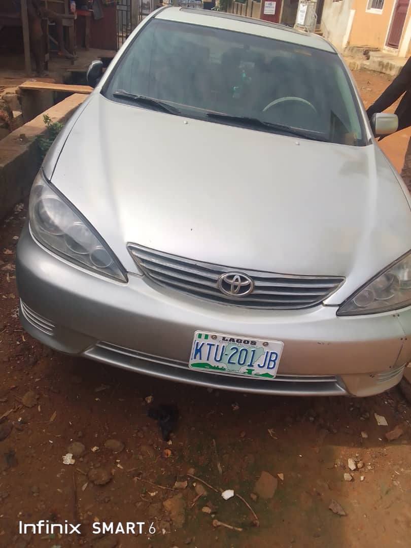 A picture of Toyota Camry 2006 model